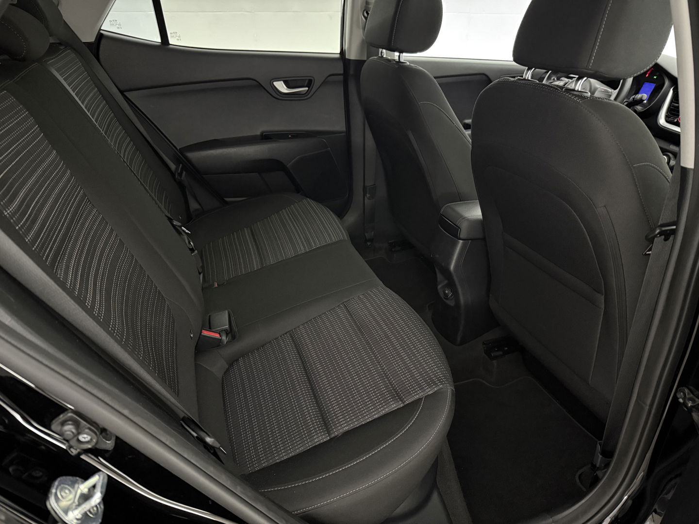 Kia Stonic 1.0 T-GDi | Camera | Stuur/Stoelverw. LED | Carplay | Cruise | Parkeersens.