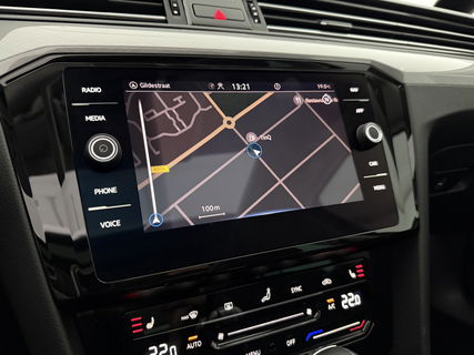 Volkswagen Passat 1.4 GTE PHEV | 231PK | Pano | Virtual | Trekh | Adaptive Cruise | Navi | LED | Camera | Keyless