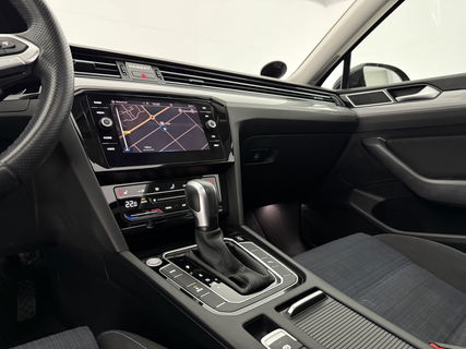 Volkswagen Passat 1.4 GTE PHEV | 231PK | Pano | Virtual | Trekh | Adaptive Cruise | Navi | LED | Camera | Keyless