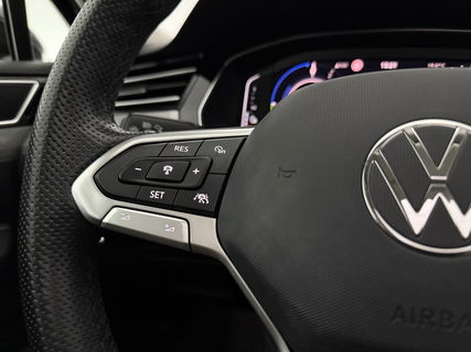 Volkswagen Passat 1.4 GTE PHEV | 231PK | Pano | Virtual | Trekh | Adaptive Cruise | Navi | LED | Camera | Keyless