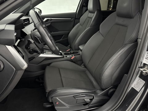Audi A3 30TFSI S-Line | Virtual | Carplay | Navi | Parkeersens. | Stoelverwarming | LED | NAP