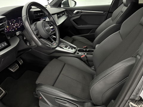 Audi A3 30TFSI S-Line | Virtual | Carplay | Navi | Parkeersens. | Stoelverwarming | LED | NAP