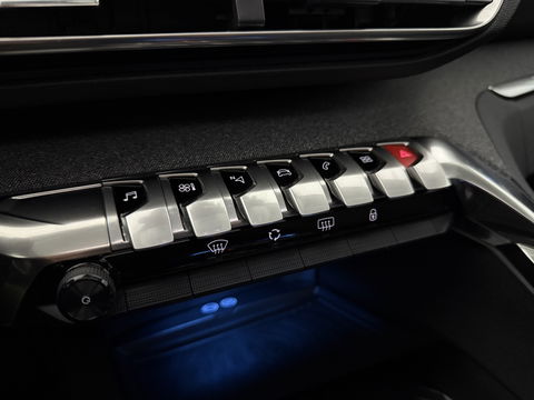 Peugeot 5008 1.2 PureTech Avantage | 7-zits | Pano | 360° | Sfeerverl. | Trekh | Carplay | LED | NAP