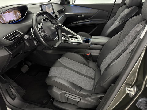 Peugeot 5008 1.2 PureTech Avantage | 7-zits | Pano | 360° | Sfeerverl. | Trekh | Carplay | LED | NAP