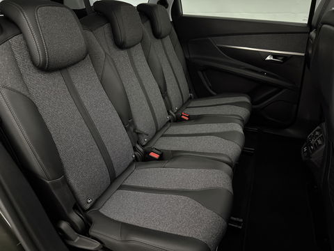 Peugeot 5008 1.2 PureTech Avantage | 7-zits | Pano | 360° | Sfeerverl. | Trekh | Carplay | LED | NAP