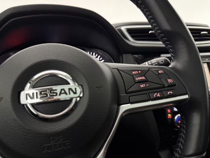 Nissan QASHQAI 1.2 N-Connecta | Pano | LED | 360° | Cruise | Navigatie | NAP