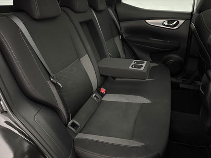Nissan QASHQAI 1.2 N-Connecta | Pano | LED | 360° | Cruise | Navigatie | NAP
