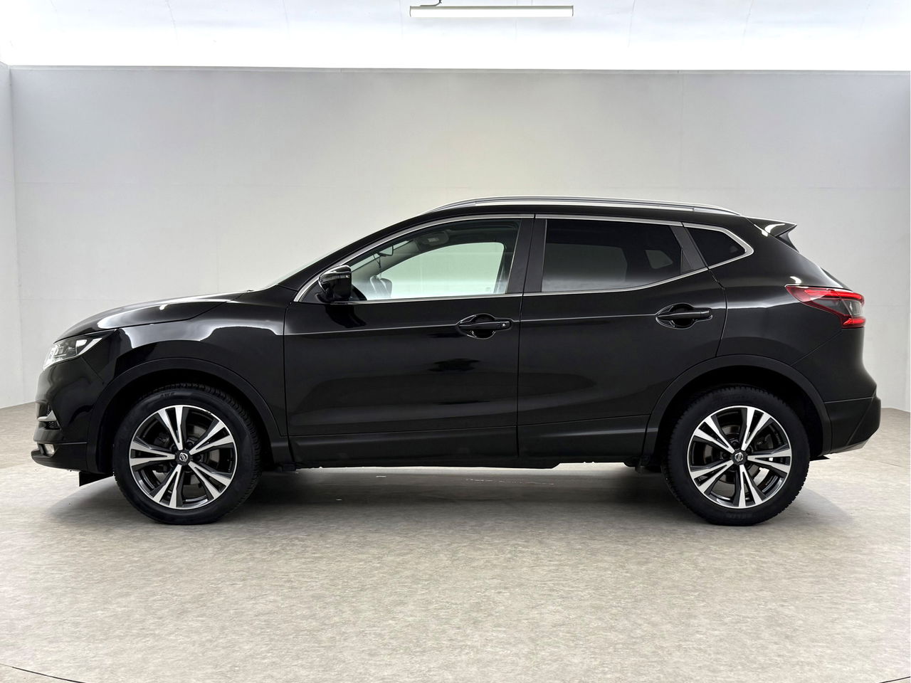 Nissan QASHQAI 1.2 N-Connecta | Pano | LED | 360° | Cruise | Navigatie | NAP