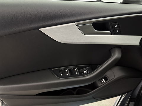 Audi A4 1.4 TFSI 150PK Sport S line | Clima | Cruise | Navigatie | Parkeersens. | LED | NAP