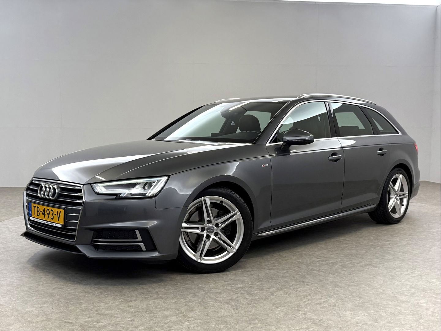 Audi A4 1.4 TFSI 150PK Sport S line | Clima | Cruise | Navigatie | Parkeersens. | LED | NAP