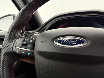 Ford Focus 1.0 EcoBoost ST Line | Panoramadak | Bang&Olufson | LED | Carplay | Navigatie | Cruise | Parkeersens.