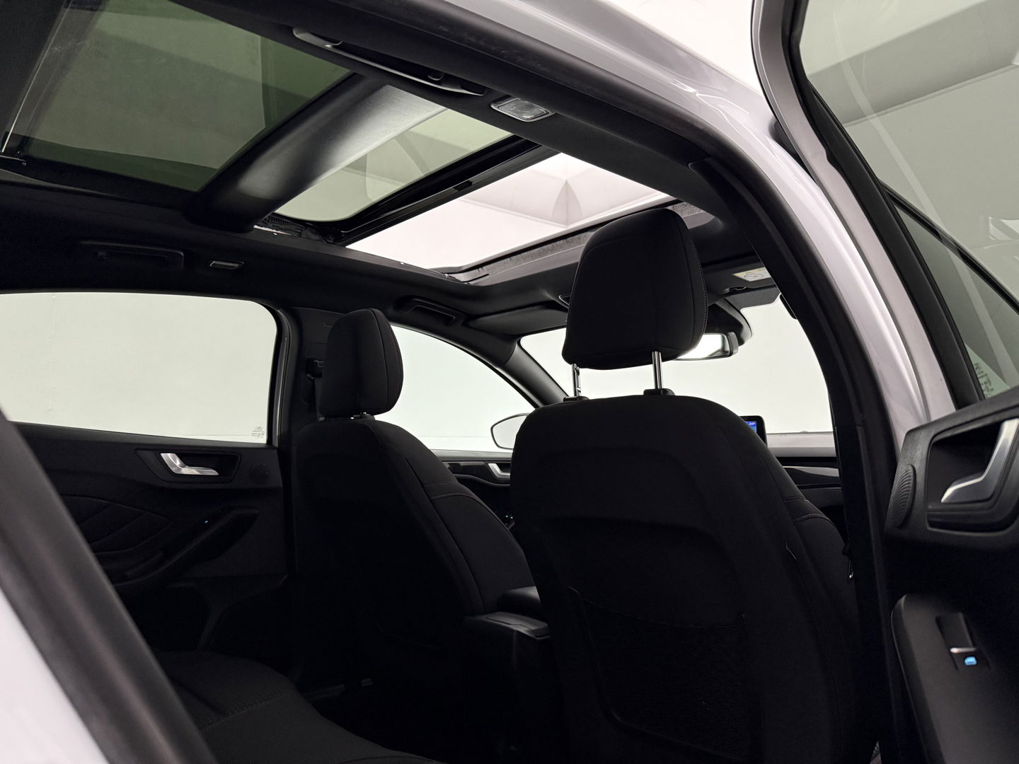Ford Focus 1.0 ST Line | Pano | B&O | LED | Carplay | Navigatie | Cruise | Parkeersens. l NAP