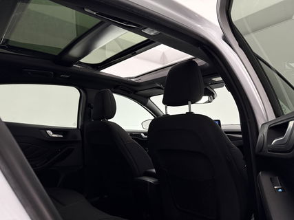 Ford Focus 1.0 EcoBoost ST Line | Panoramadak | Bang&Olufson | LED | Carplay | Navigatie | Cruise | Parkeersens.