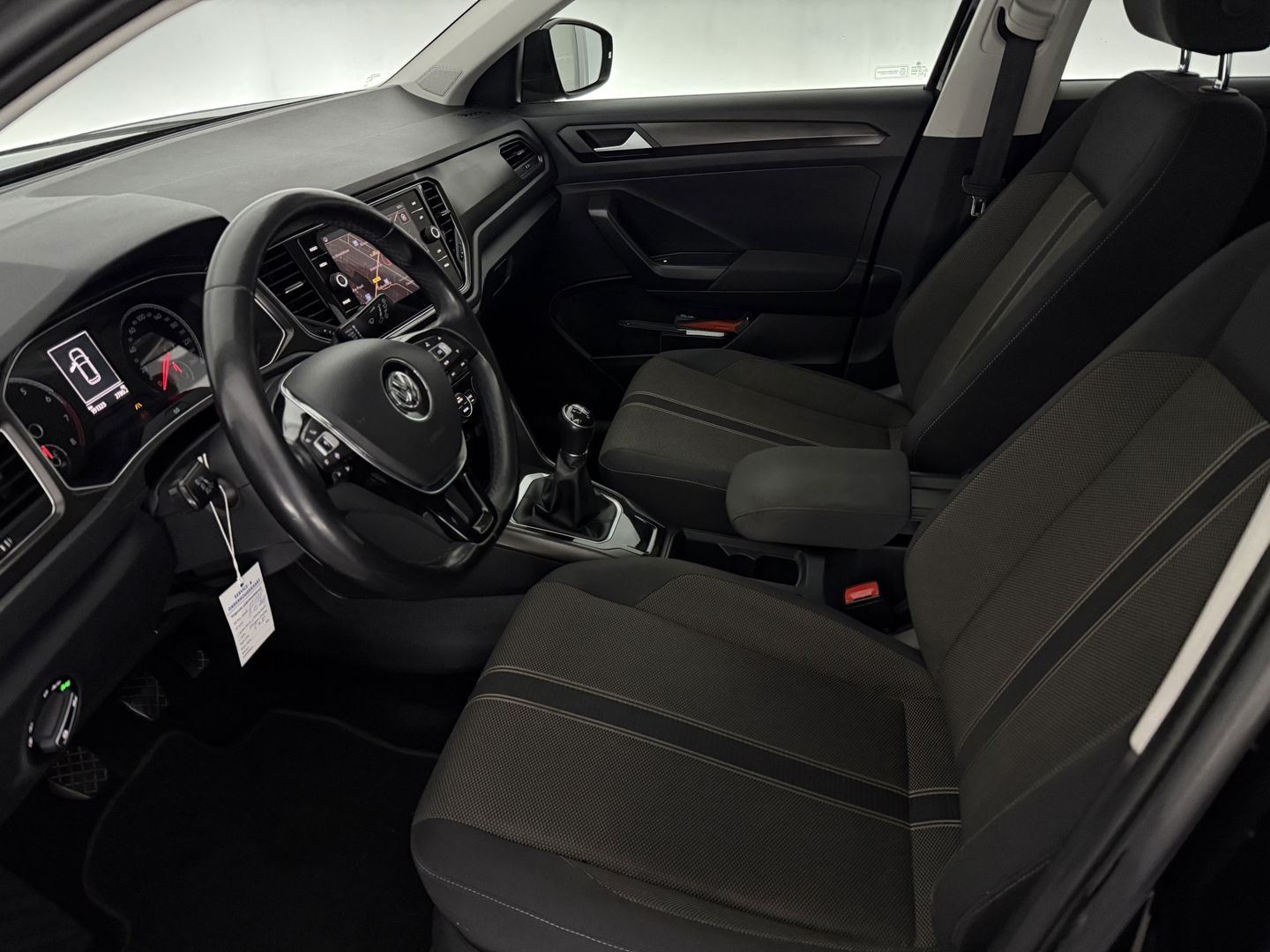 Volkswagen T-Roc TSI Black Edition | Camera | Carplay | LED | Trekh. | Adaptive-Cruise | Parkeersens. | Navi l NAP