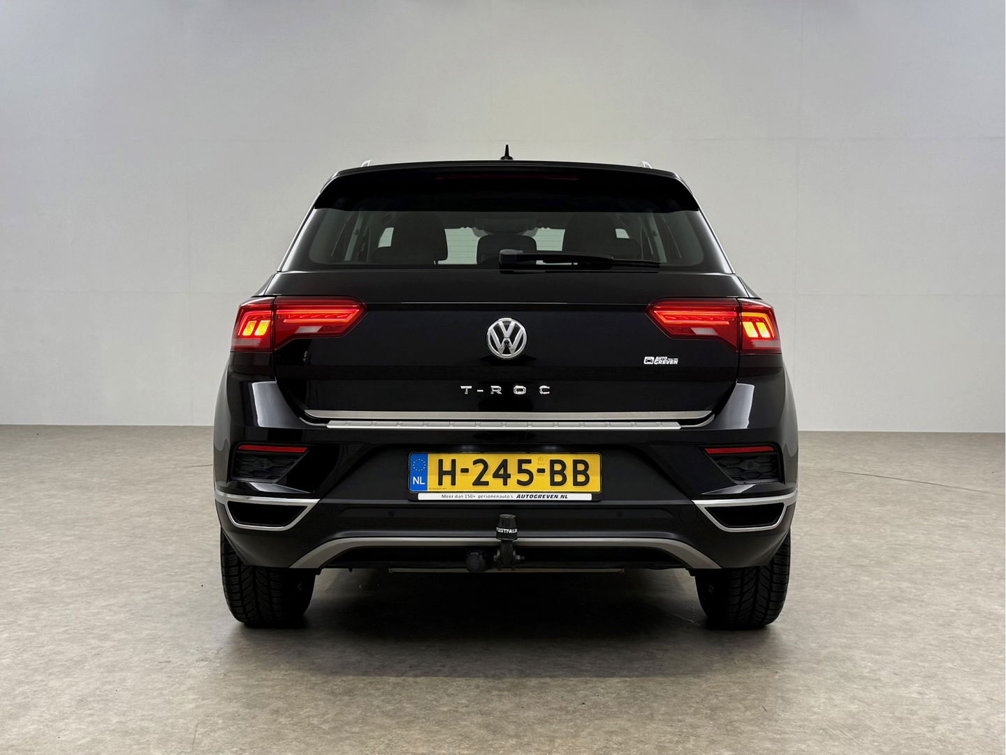 Volkswagen T-Roc TSI Black Edition | Camera | Carplay | LED | Trekh. | Adaptive-Cruise | Parkeersens. | Navi l NAP