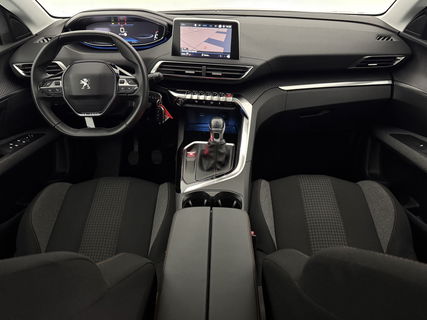Peugeot 5008 1.2 PureTech | 7 Persoons | LED | Trekhaak | Camera | Virtual Cockpit | Carplay | Parkeersens.