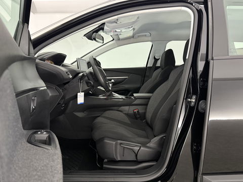 Peugeot 5008 1.2 PureTech | 7 Persoons | LED | Trekh. | 360° | Virtual | Carplay | Parkeersens. l NAP