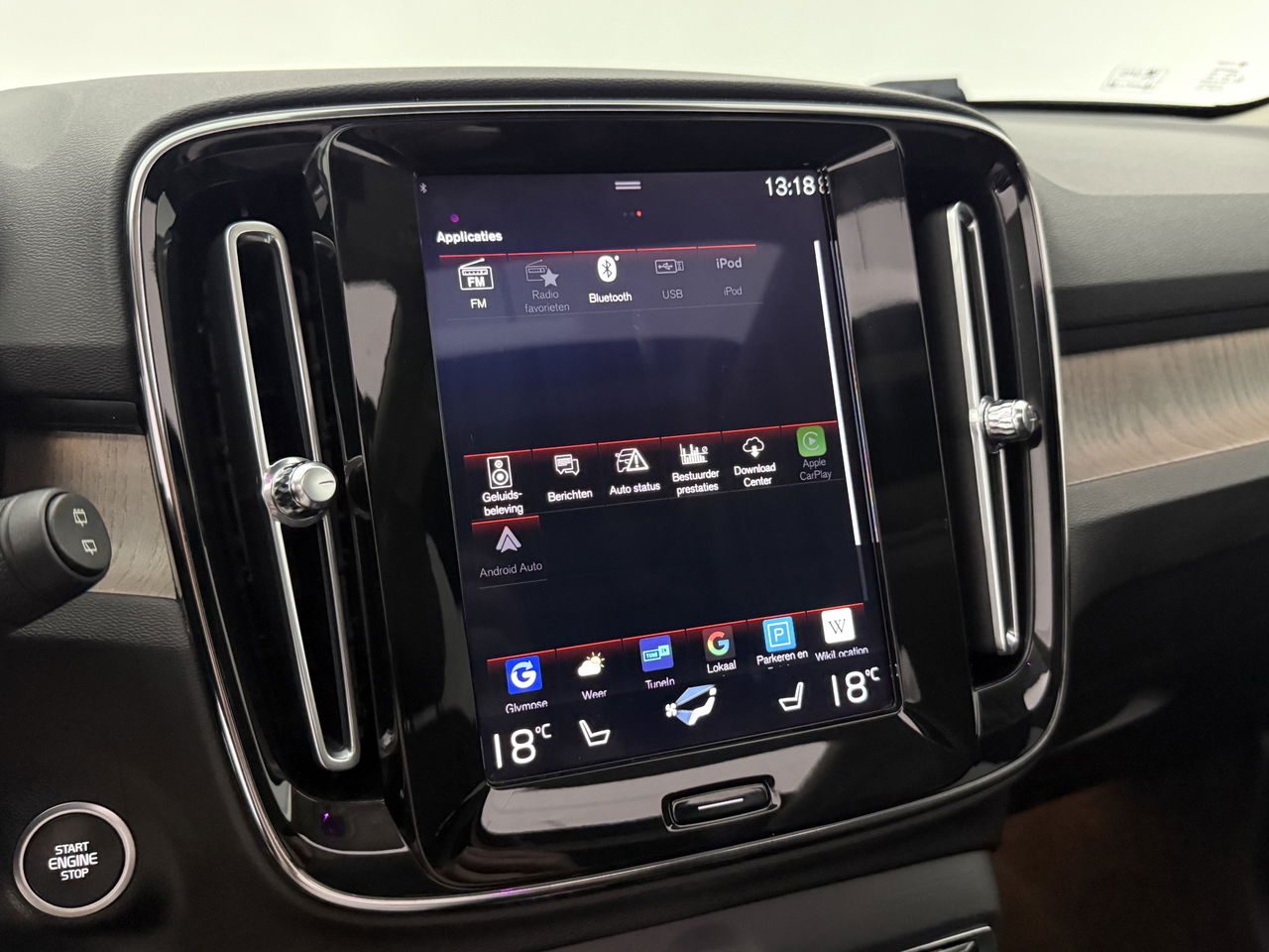 Volvo XC40 1.5 T5 262PK Twin Engine Inscription | Pano | Sfeerverl. | Harman/Kardon | Leder | Navigatie | LED