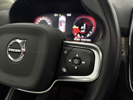 Volvo XC40 1.5 T5 262PK Twin Engine Inscription | Pano | Sfeerverl. | Harman/Kardon | Leder | Navigatie | LED