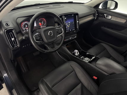 Volvo XC40 1.5 T5 262PK Twin Engine Inscription | Pano | Sfeerverl. | Harman/Kardon | Leder | Navigatie | LED