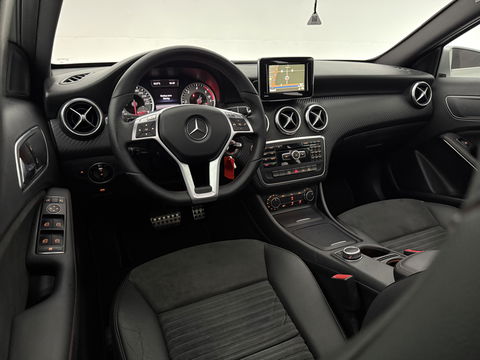 Mercedes-Benz A-Klasse 180 CDI | Pano | LED | Spoiler | Airco | Navigatie | Parkeersens