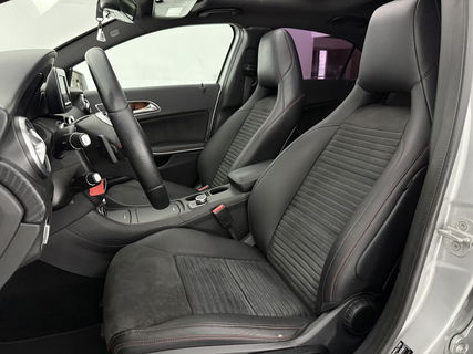 Mercedes-Benz A-Klasse 180 CDI | Pano | LED | Spoiler | Airco | Navigatie | Parkeersens