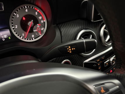 Mercedes-Benz A-Klasse 180 CDI | Pano | LED | Spoiler | Airco | Navigatie | Parkeersens