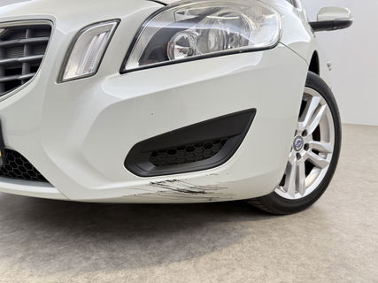 Volvo V60 1.6 T3 Momentum | Cruise | Navigatie | Parkeersens | Clima | NAP