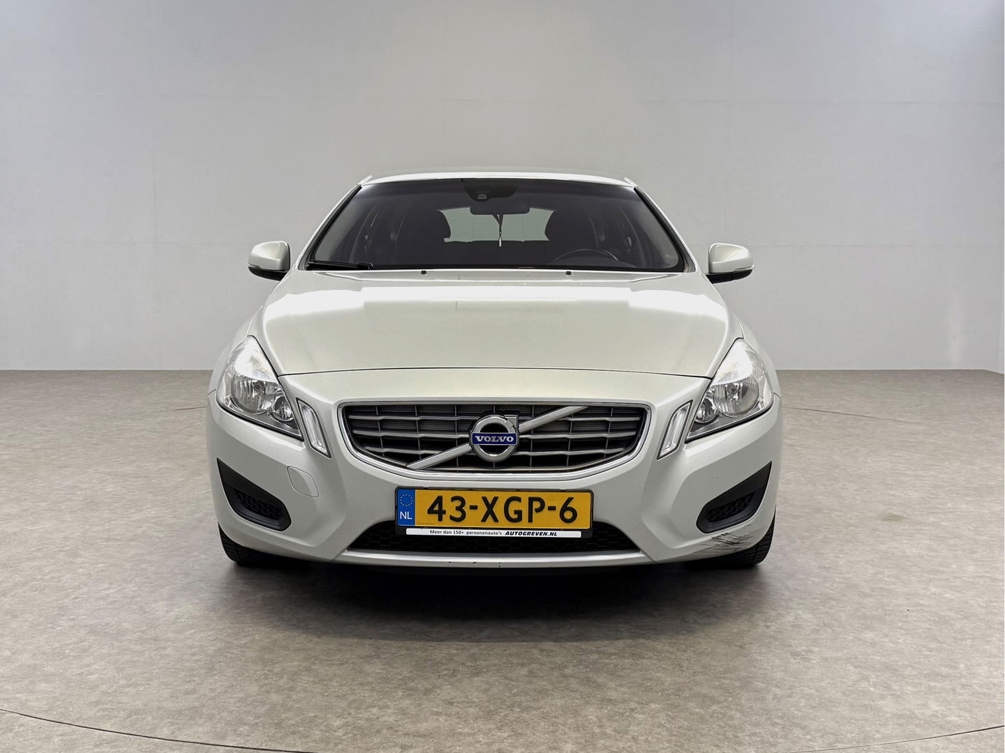 Volvo V60 1.6 T3 Momentum | Cruise | Navigatie | Parkeersens | Clima | NAP
