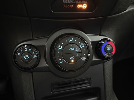 Ford Fiesta 1.0 Style | LED | Airco | Stoelverwarming