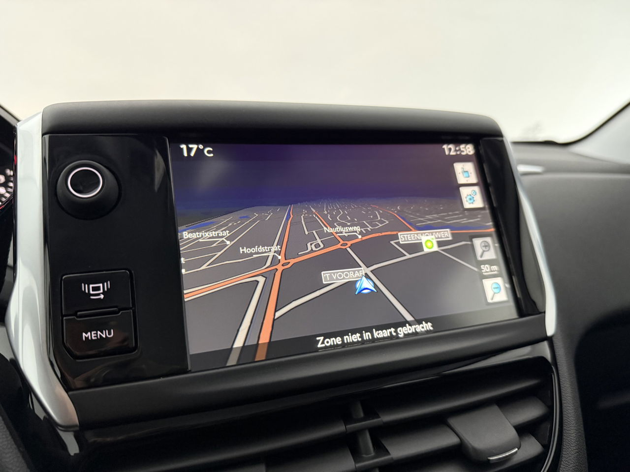 Peugeot 208 1.2 VTi Envy | NAP | Clima | Cruise | Navigatie | Parkeersensoren