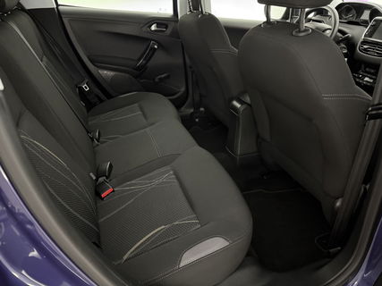 Peugeot 208 1.2 VTi Envy | NAP | Clima | Cruise | Navigatie | Parkeersensoren