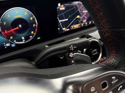 Mercedes-Benz CLA-Klasse 180 AMG | Pano | LED | Trekhaak | Virtual | Camera | Carplay | Cruise