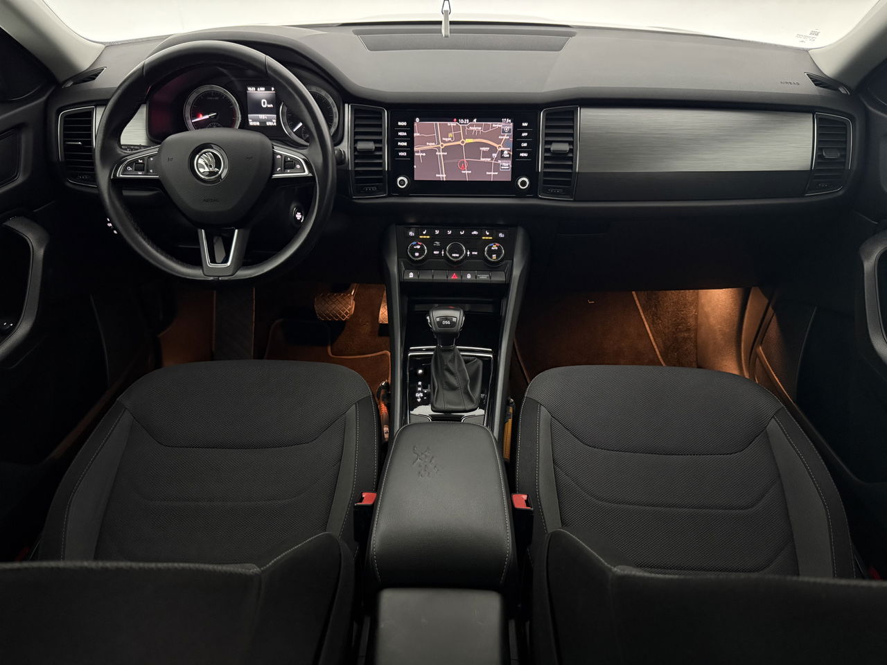 Škoda Kodiaq 1.4 TSI ACT | LED | Carplay | Trekhaak | Navigatie | Parkeersens. | Stoelverwarming | 17"LMV