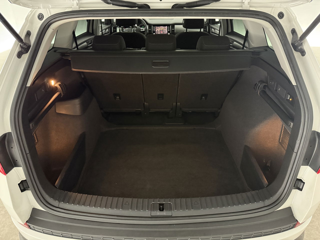 Škoda Kodiaq 1.4 TSI ACT | LED | Carplay | Trekhaak | Navigatie | Parkeersens. | Stoelverwarming | 17"LMV
