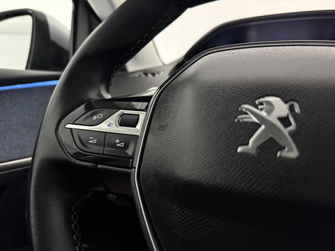 Peugeot 3008 1.2 PureTech | Sfeerverl. | 360° Camera | Virtual | LED | Carplay | Cruise | Trekh. l NAP