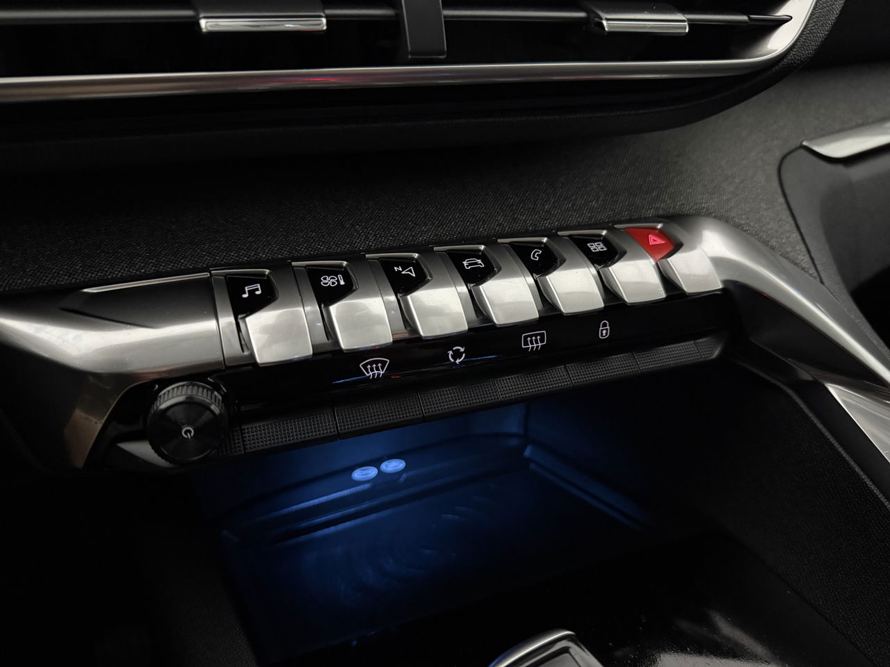 Peugeot 3008 1.2 PureTech | Sfeerver. | 360° | Trekhaak | LED | Virtual Cockpit | Carplay | Cruisecontr.