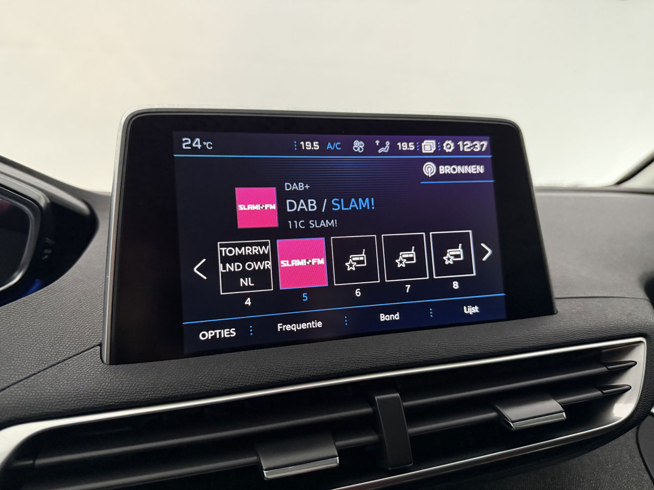 Peugeot 3008 1.2 PureTech | Sfeerver. | 360° | Trekhaak | LED | Virtual Cockpit | Carplay | Cruisecontr.