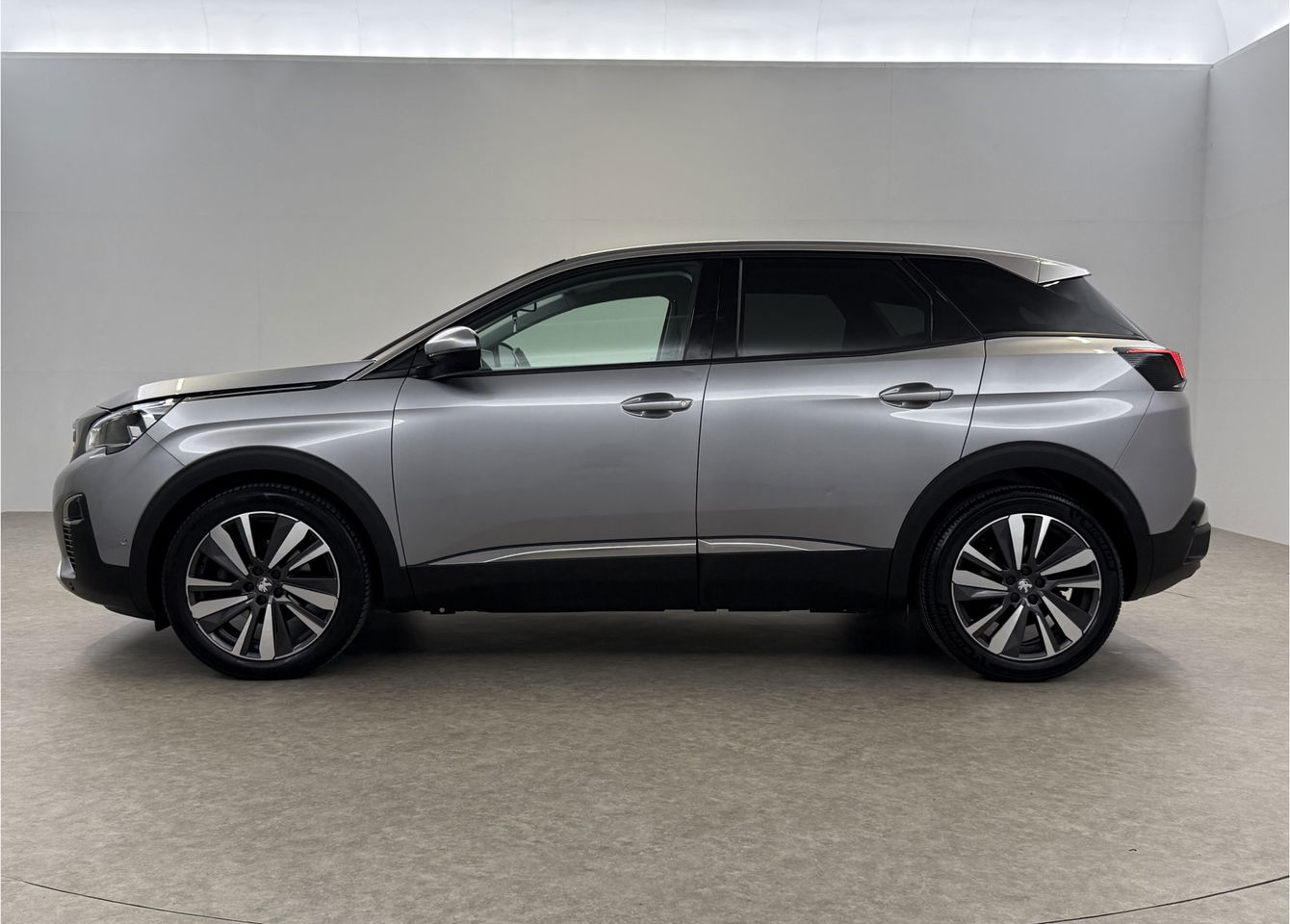 Peugeot 3008 1.2 PureTech | Sfeerver. | 360° | Trekhaak | LED | Virtual Cockpit | Carplay | Cruisecontr.
