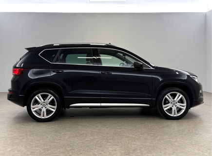 SEAT Ateca 1.5 TSI FR | 360° | Panoramadak | LED | Trekhaak | Virtual Cockpit | Sfeerver. | Carplay