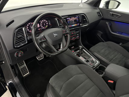 SEAT Ateca 1.5 TSI FR | 360° | Panoramadak | LED | Trekhaak | Virtual Cockpit | Sfeerver. | Carplay