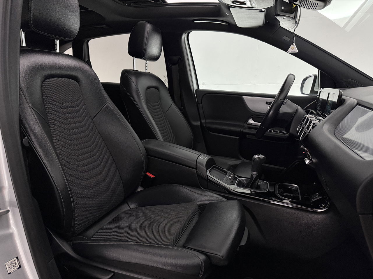 Mercedes-Benz B-Klasse 200 | Pano | Virtual | Camera | Cruise | LED | Stoelverw.