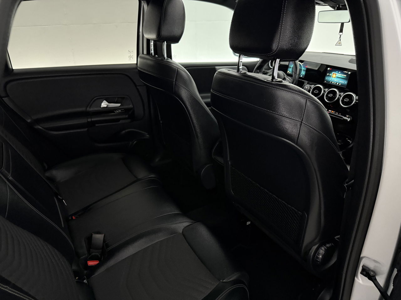 Mercedes-Benz B-Klasse 200 | Pano | Virtual | Camera | Cruise | LED | Stoelverw.