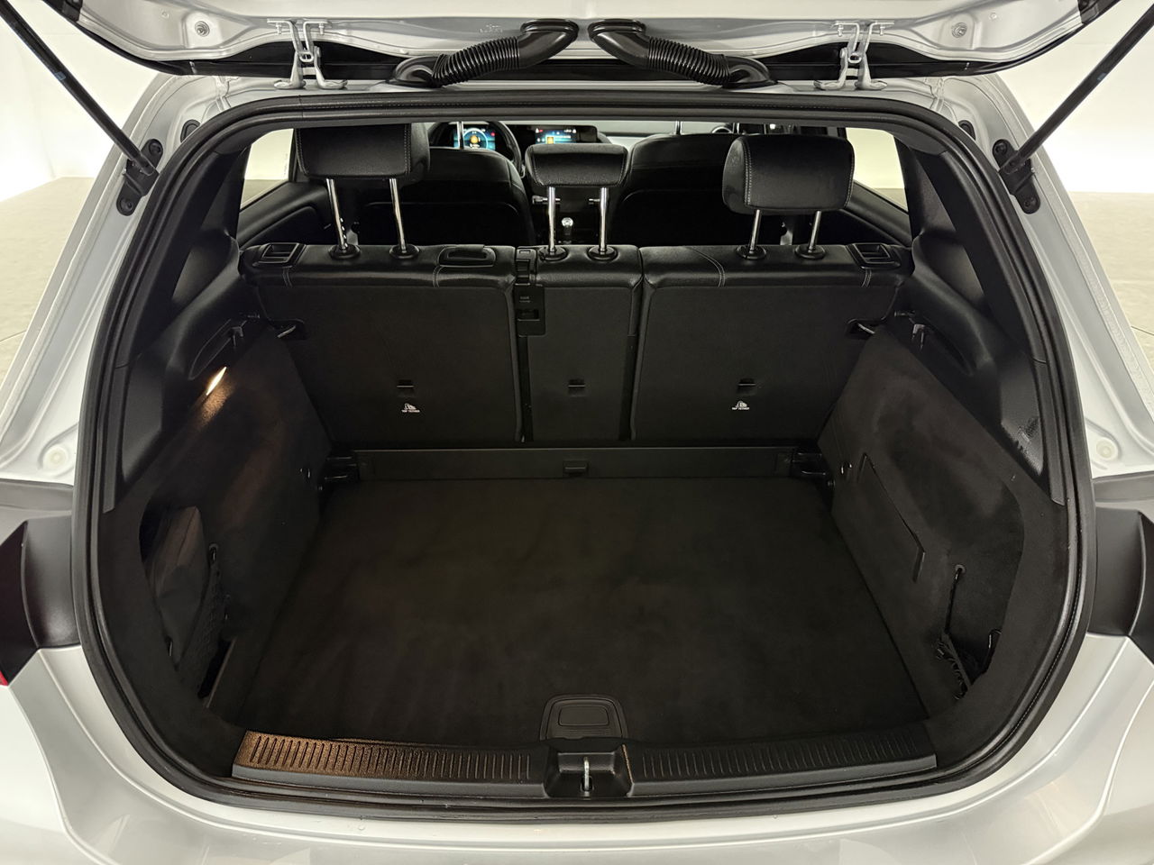 Mercedes-Benz B-Klasse 200 | Pano | Virtual | Camera | Cruise | LED | Stoelverw.