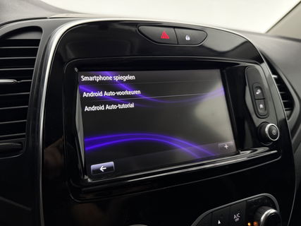 Renault Captur 0.9 TCe Intens | LED | Clima | Cruise | Navigatie | 17''LMV | Orig. NL