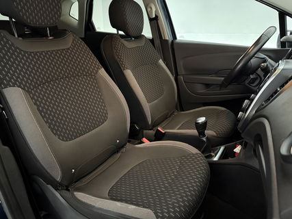 Renault Captur 0.9 TCe Intens | LED | Clima | Cruise | Navigatie | 17''LMV | Orig. NL