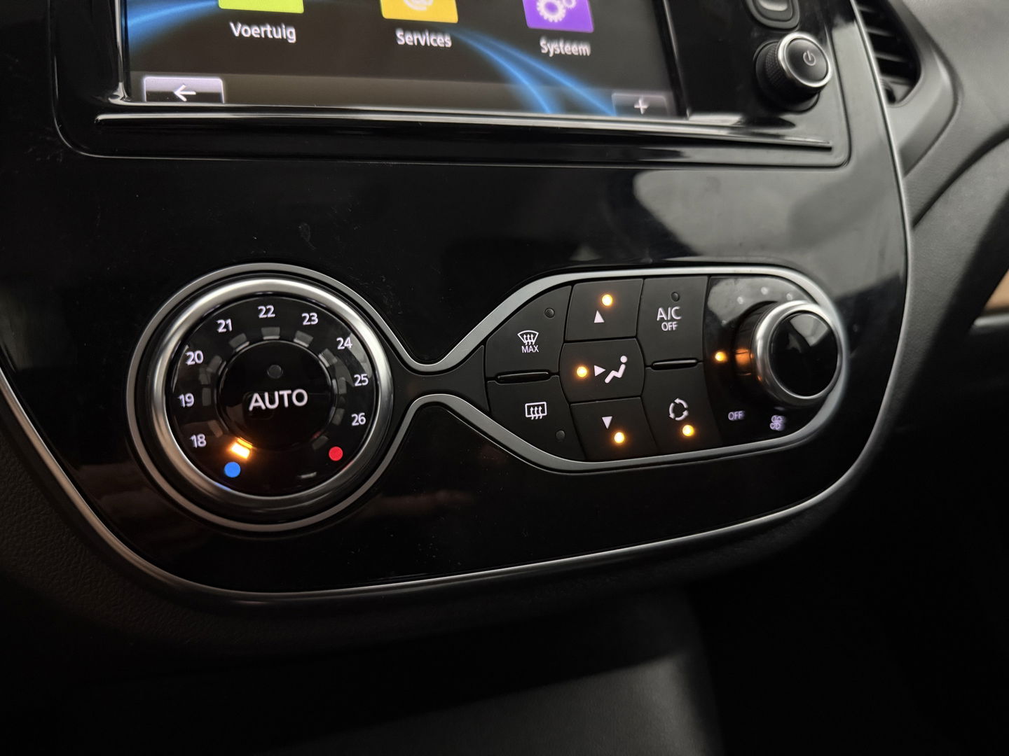 Renault Captur 0.9 TCe Intens | LED | Clima | Cruise | Navigatie | Carplay