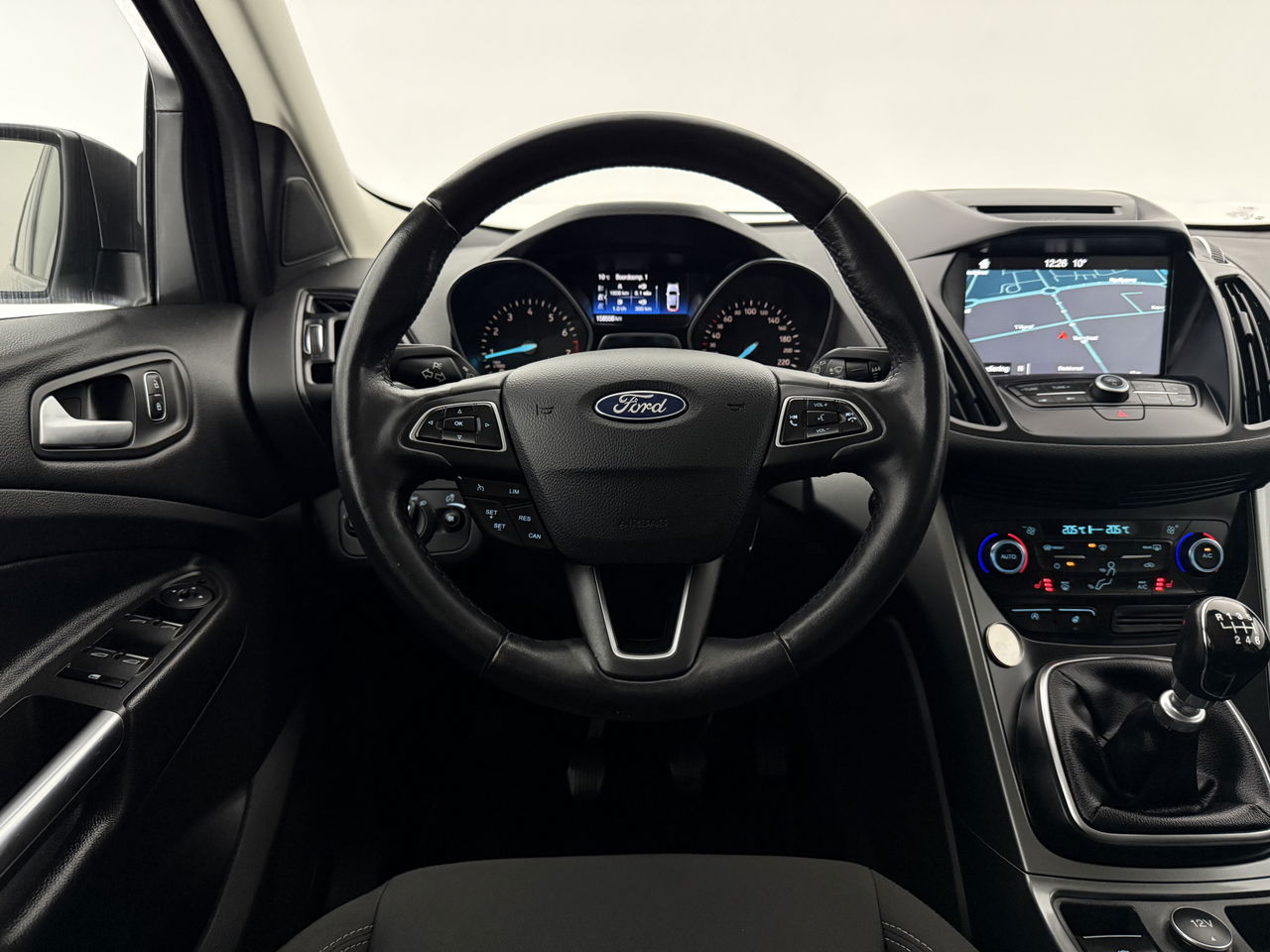 Ford Kuga 1.5 EcoBoost Titanium | LED | Carplay | Clima | Cruise | Navigatie | Parkeersens.