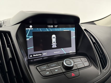 Ford Kuga 1.5 EcoBoost Titanium | LED | Carplay | Clima | Cruise | Navigatie | Parkeersens.