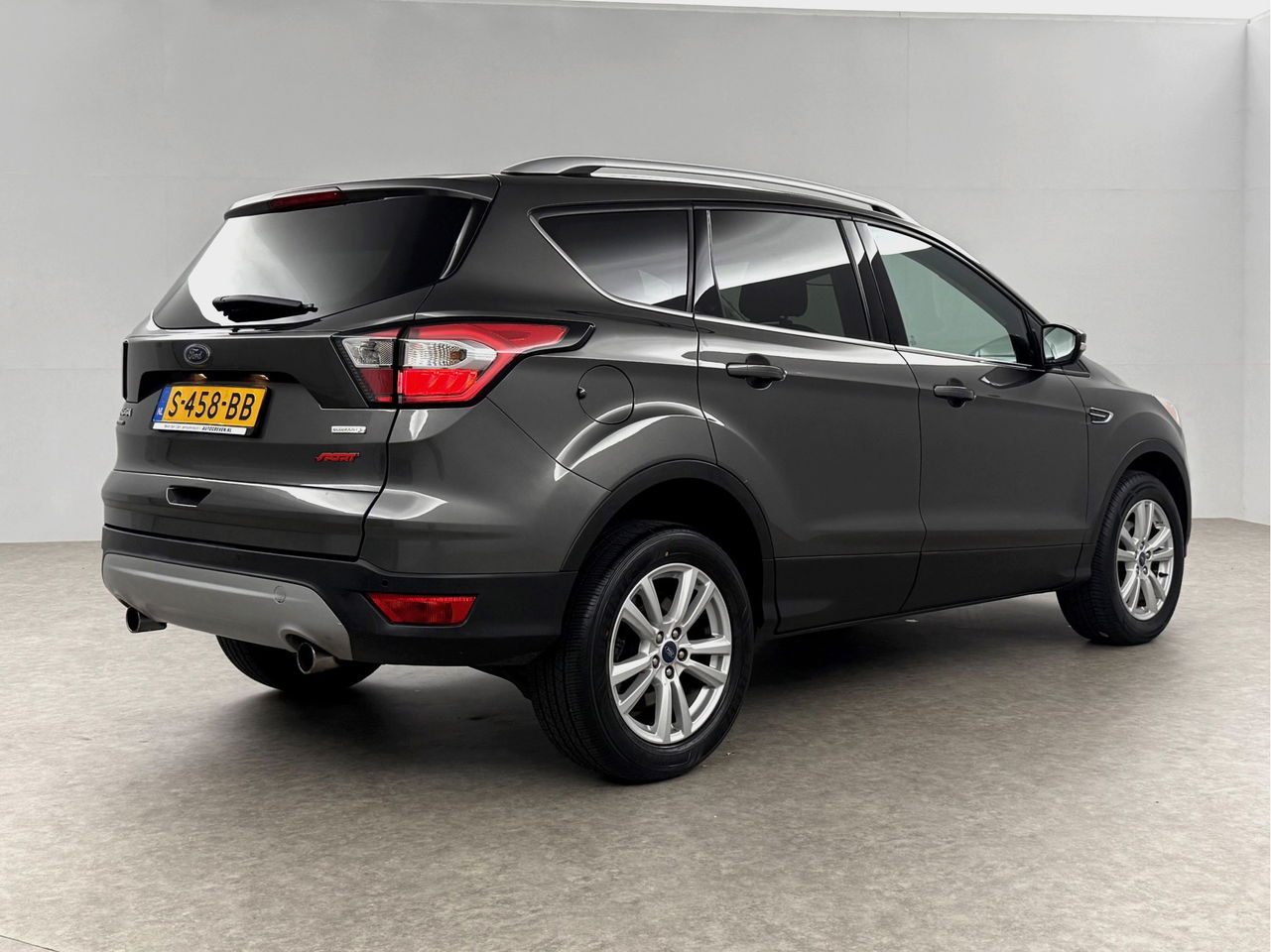 Ford Kuga 1.5 EcoBoost Titanium | LED | Carplay | Clima | Cruise | Navigatie | Parkeersens.